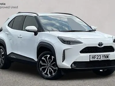 Used Toyota Yaris Hybrid Design 116 HP (85 kW) 2026 Estate
