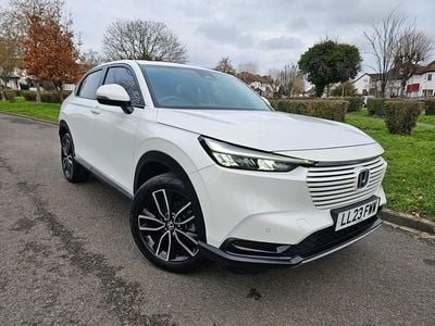 White Used 2023 Honda HR-V Elegance SUV | £15,975 (Super price)