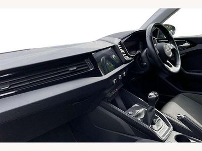 Used Audi A1 Design 95 HP (69 kW) 2021 Black SUV