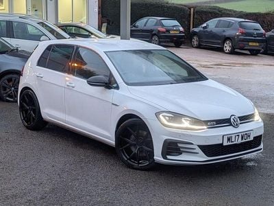 White Used 2017 VW Golf VII GTD Hatchback | £13,295 (Fair price)