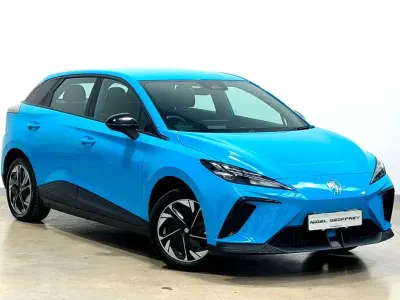 Used MG MG4 EV SE 319 kW (435 HP) 2023 Blue Hatchback