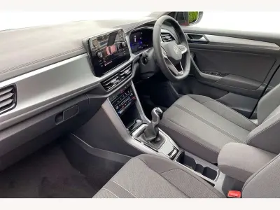 Usado VW T-Roc Match 115 HP (84 kW) 2025 Branco SUV