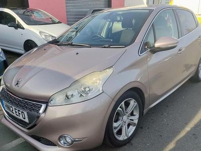 Used Peugeot 208 Allure 2012 Pink Hatchback
