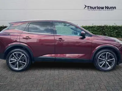 Used Nissan Qashqai S 140 HP (102 kW) 2024 Red SUV