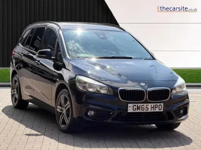 Usado BMW 220 Sport Line 2015 Preto Carrinha