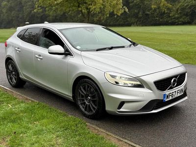 Used Volvo V40 R-Design Pro 152 HP (111 kW) 2017 Silver Hatchback