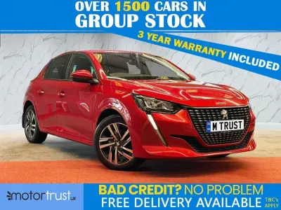 Used Peugeot 208 Allure Premium 75 HP (55 kW) 2020 Red Hatchback