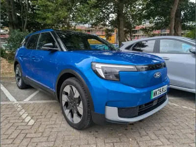 Used Ford Explorer Premium 210 kW (286 HP) 2025 Blue SUV