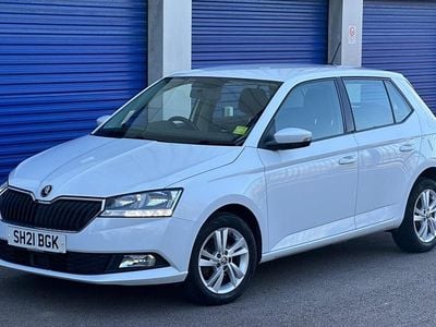 Used Skoda Fabia SE 95 HP (69 kW) 2021 White Hatchback
