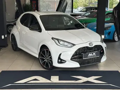 Used Toyota Yaris Hybrid Sport 2023