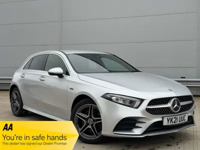 Usado Mercedes A250 AMG line 2021 Prateado Citadino