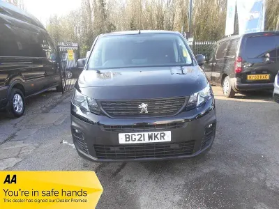 Used Peugeot Partner 131 HP (96 kW) 2021 Black MPV