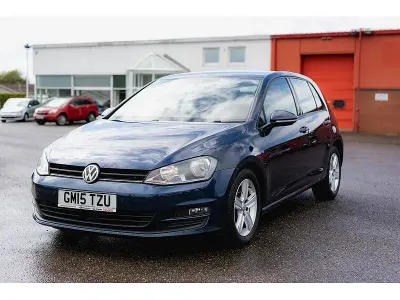 Used VW Golf VII Match 150 HP (110 kW) 2015 Blue Hatchback