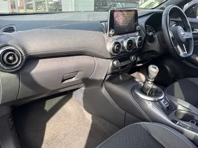 Used Nissan Juke N-Connecta 112 HP (82 kW) 2023 Black SUV