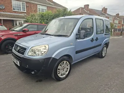 Käytetty Fiat Doblò Active 2008 Sininen Tila-auto