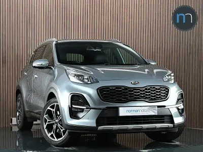 Usado Kia Sportage GT-Line 136 CV (100 kW) 2021 Plateado SUV