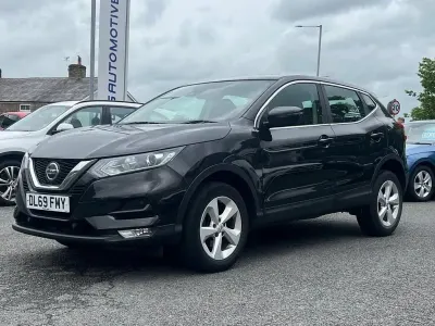 Used Nissan Qashqai Acenta Premium 140 HP (102 kW) 2019 Black SUV