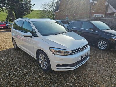 Used VW Touran SEL 150 HP (110 kW) 2026 White MPV