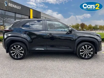 Used Toyota Yaris Cross Design 113 HP (83 kW) 2023 Black SUV