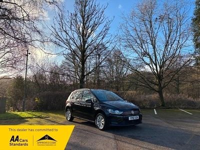 Black Used 2016 VW Golf Sportsvan SE MPV | £8,995 (Fair price)