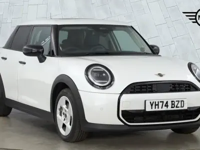 Used Mini Cooper Classic 114 kW (156 HP) 2026 Hatchback