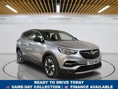 Used Vauxhall Grandland X SRi 130 HP (95 kW) 2020 Grey SUV