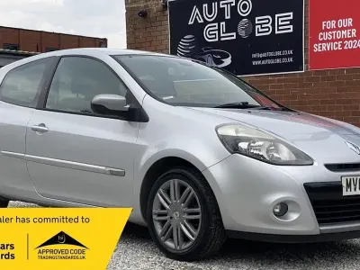 Gebraucht Renault Clio IV Dynamique 2012 Silber Kleinwagen