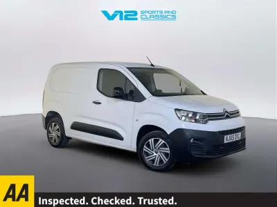 Used Citroën Berlingo PureTech 110 HP (80 kW) 2019 White MPV