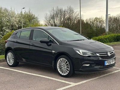 Used Vauxhall Astra Elite 150 HP (110 kW) 2016 Black Hatchback