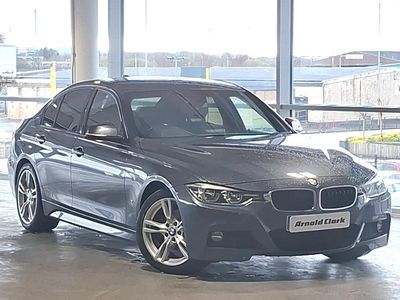 Begagnad BMW 330e M Sport 252 HK (185 kW) 2016 Grå Sedan