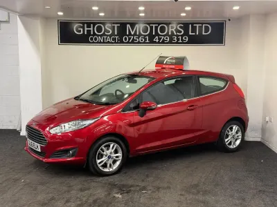Used Ford Fiesta Zetec 2016 Red Hatchback