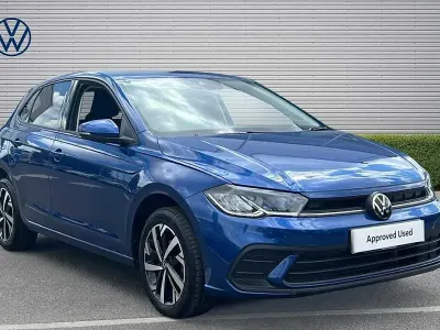 Used VW Polo Match 95 HP (69 kW) 2025 Reef blue metallic Hatchback