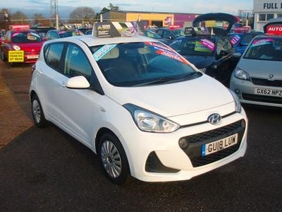 Used Hyundai i10 SE 66 HP (48 kW) 2018 White Hatchback