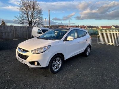 Used Hyundai ix35 Premium 115 HP (84 kW) 2012 White SUV