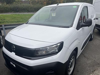 New Vauxhall Combo 100 kW (136 HP) 2025 Kaolin white MPV
