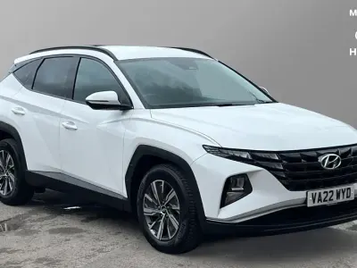 Gebraucht Hyundai Tucson SE 150 PS (110 kW) 2022 Weiß SUV