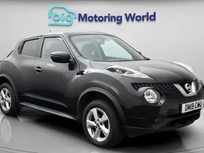 Used Nissan Juke Acenta 113 HP (83 kW) 2019 Black SUV