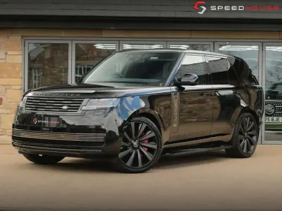 Begagnad Land Rover Range Rover 2024 Svart SUV