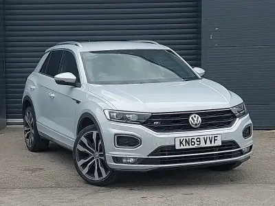 Usado VW T-Roc R-line 150 HP (110 kW) 2019 Prateado SUV