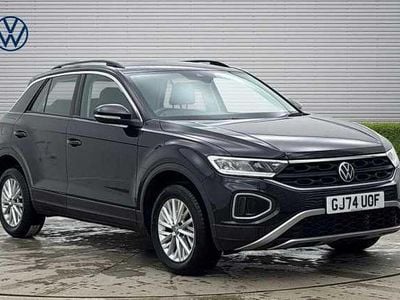 Used VW T-Roc Life 150 HP (110 kW) 2024 Black SUV
