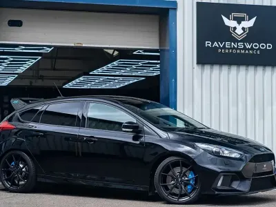 Used Ford Focus RS 350 HP (257 kW) 2017 Black Hatchback