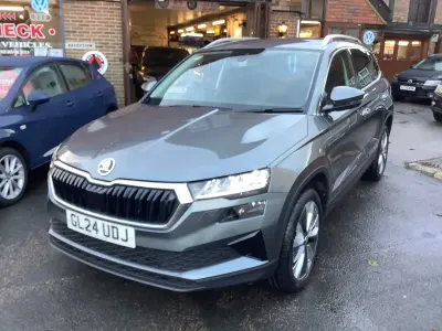 Gebraucht Skoda Karoq SE L 150 PS (110 kW) 2024 Grau SUV