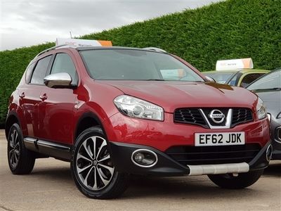 used Nissan Qashqai 1.6 N-TEC+ *PAN-ROOF & 360 CAMERAS* Hatchback