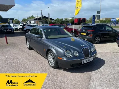 Used Jaguar S-Type SE 240 HP (176 kW) 2005 Grey Sedan