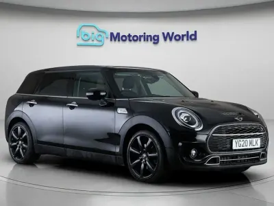 Usado Mini Cooper Clubman Exclusive 192 CV (141 kW) 2020 Negro Familiar
