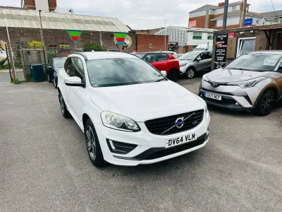 Used Volvo XC60 R-Design 181 HP (133 kW) 2014 White SUV