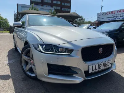 Used Jaguar XE R-Sport 200 HP (147 kW) 2018 Silver Sedan
