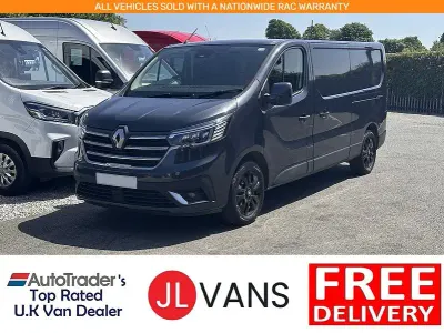 Used Renault Trafic 130 HP (95 kW) 2023 Grey MPV