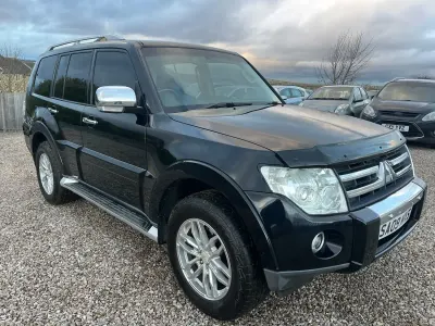 Used Mitsubishi Shogun Warrior 2009 Black SUV