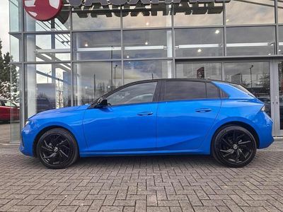 Used Vauxhall Astra S 128 HP (94 kW) 2024 Blue Hatchback